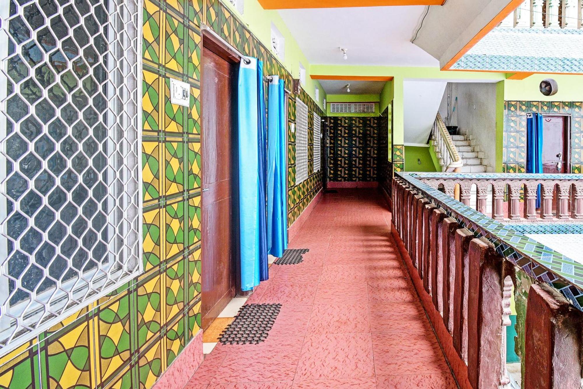 Hotel O Sri Ram Guest House Puri Eksteriør bilde